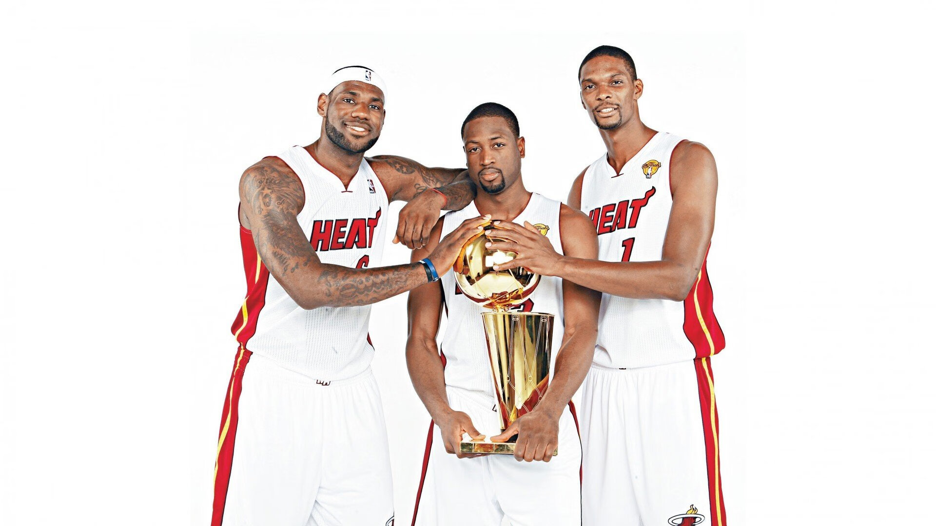 三笘薰的完美风暴，当阿尔及利亚防线在喀麦隆面前遭遇亚洲魔术师